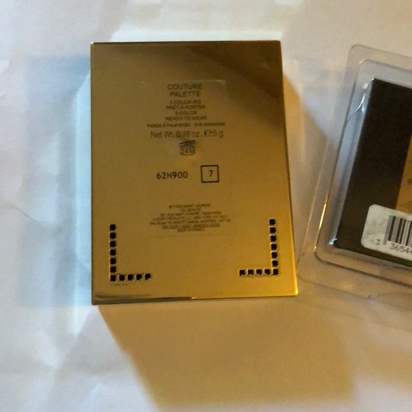 Eyeshadow Palette - Picture 6 of 7